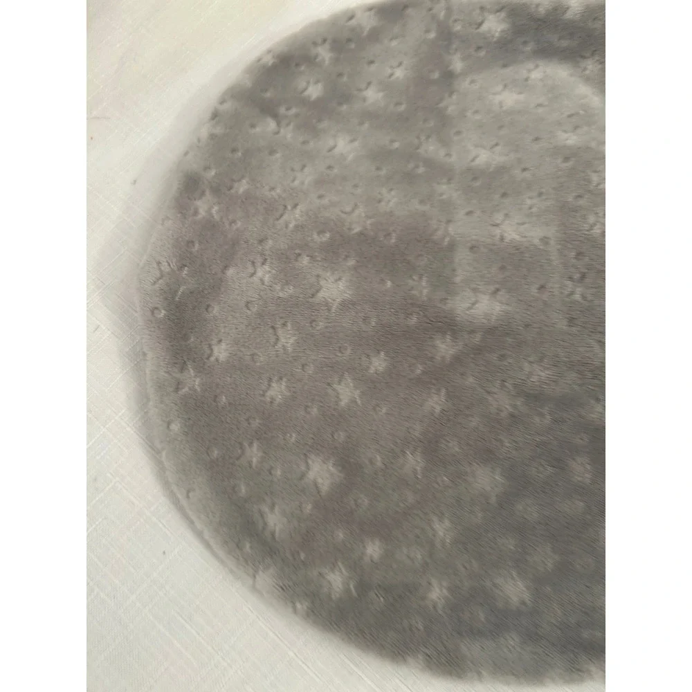SwaddleMe Pod 0-2M Grey Star Embossed Plush Zip Swaddle Kids